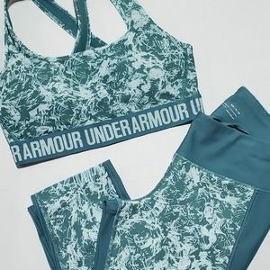 Under armor bra top and leggings